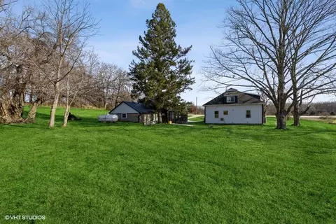 34311 Old Portland Rd, Adel, IA 50003