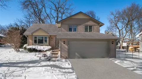 3724 SE 24th Ct, Des Moines, IA 50320