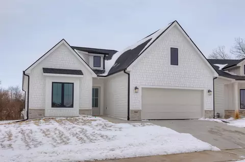 2662 SE Steele Dr, Waukee, IA 50263
