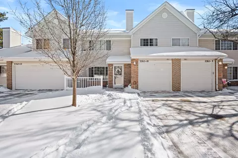 2265 Grand Ave #10, West Des Moines, IA 50265