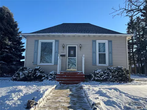 1322 8th St, Boone, IA 50036