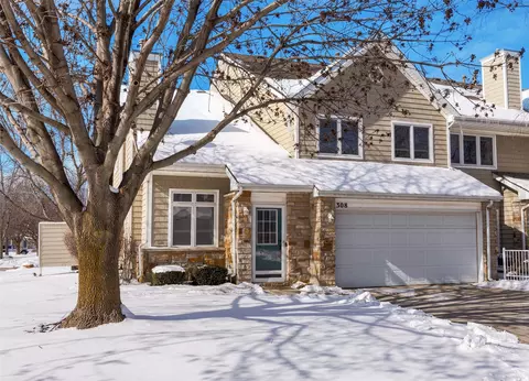 811 Burr Oaks Dr #308, West Des Moines, IA 50266