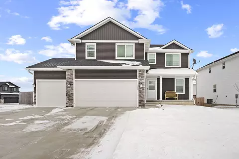2506 SE 5th St, West Des Moines, IA 50265