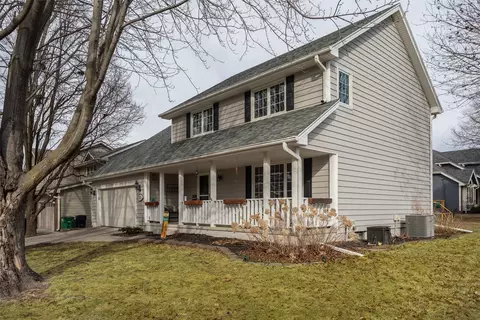 4823 76th St, Urbandale, IA 50322