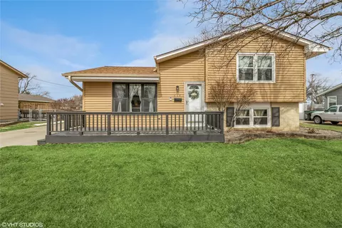 826 SE 3rd St, Ankeny, IA 50021