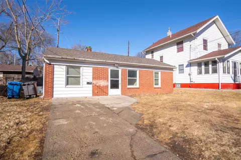 1546 16th St, Des Moines, IA 50314