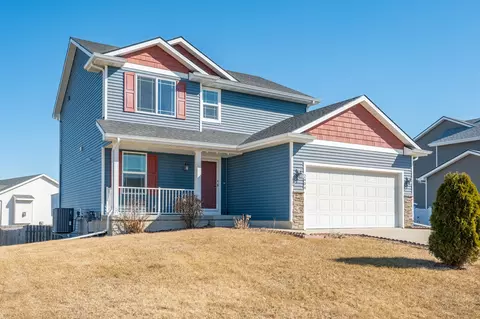 2404 Kenyon Ave, Des Moines, IA 50320