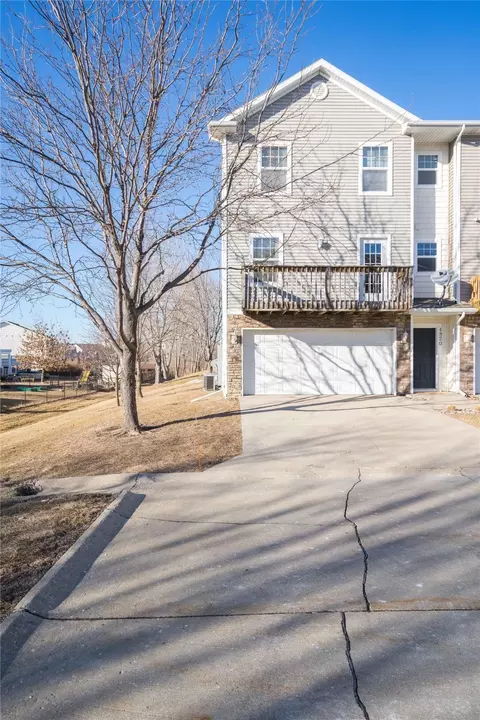 4820 NE Milligan Ln, Ankeny, IA 50021