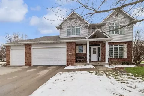 3200 Tupelo Cir, Ames, IA 50014