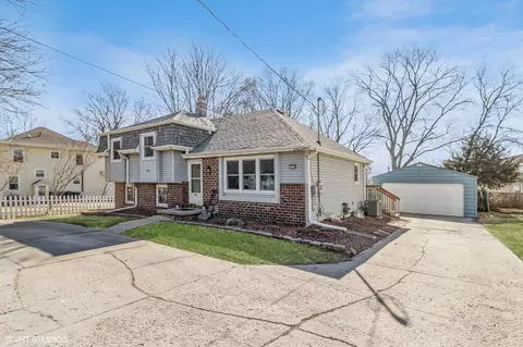 1390 Mckinley Ave, Des Moines, IA 50315