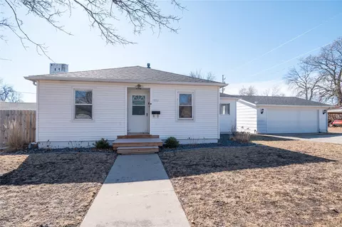 1022 12th St, Boone, IA 50036