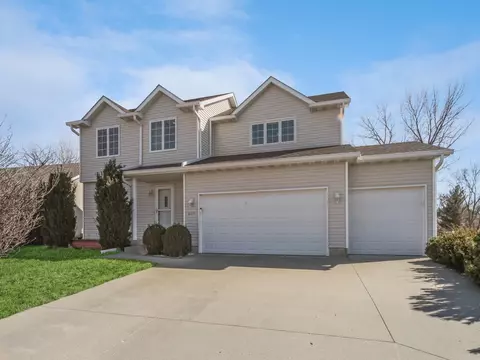604 NW 8th St, Grimes, IA 50111