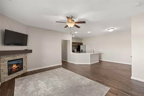 2507 NE Oak Dr #1, Ankeny, IA 50021