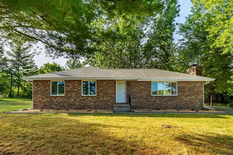 3985 E Broadway Ave, Des Moines, IA 50317
