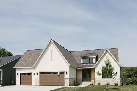 8170 NW 27th Ct, Ankeny, IA 50023