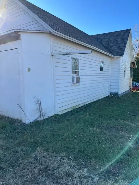 3378 Johnson St, Colfax, IA 50054