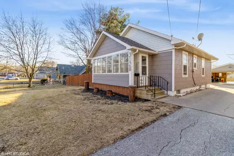 3128 59th St, Des Moines, IA 50322