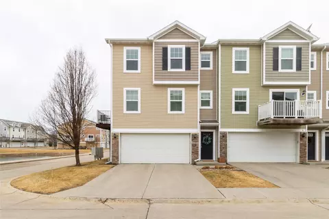 1004 NE 49th Ln, Ankeny, IA 50021
