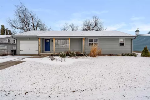 1710 Spencer St, Grinnell, IA 50112