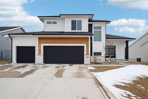 3509 NE 11th St, Ankeny, IA 50021