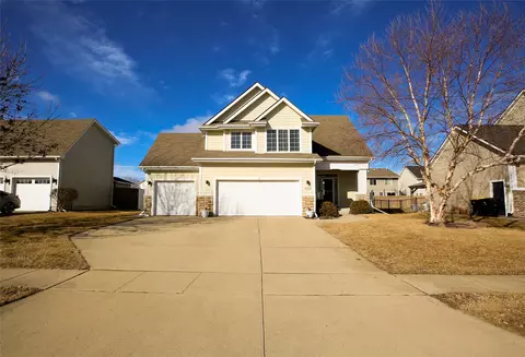 650 SE Whitetail Ln, Waukee, IA 50263