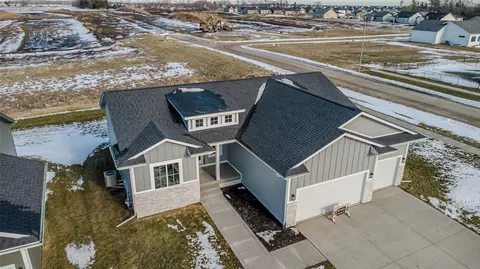 205 NW Ashley Ave, Waukee, IA 50263