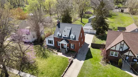 2116 44th St, Des Moines, IA 50310
