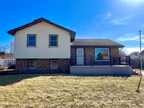 501 NE 8th St, Ankeny, IA 50021