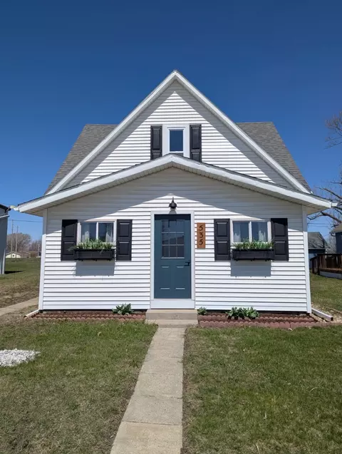 535 Main St, Mccallsburg, IA 50154