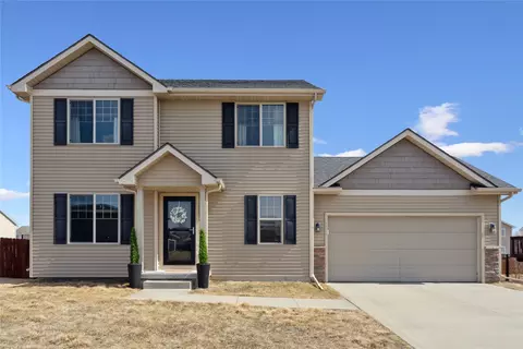 4715 NE Innsbruck Dr, Ankeny, IA 50021