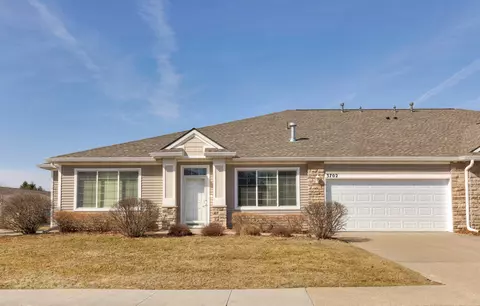 3702 NE Cottonwood Ln, Ankeny, IA 50021