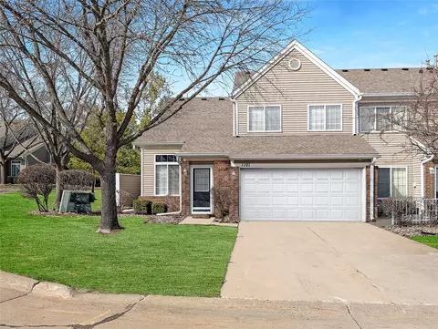 6855 Woodland Ave #1101, West Des Moines, IA 50266