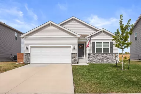 3106 NW 30th St, Ankeny, IA 50023
