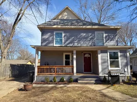 1117 22nd St, Des Moines, IA 50311
