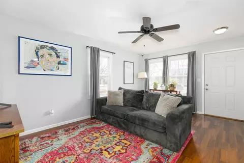 1111 E 9th Ave, Oskaloosa, IA 52577