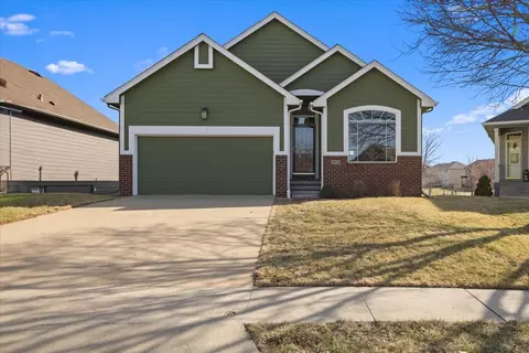 913 NW 21st Ct, Ankeny, IA 50023