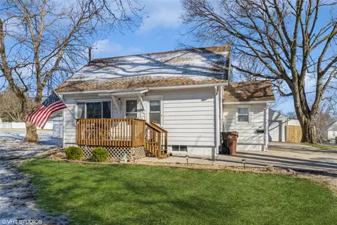 501 W Summit St, Winterset, IA 50273