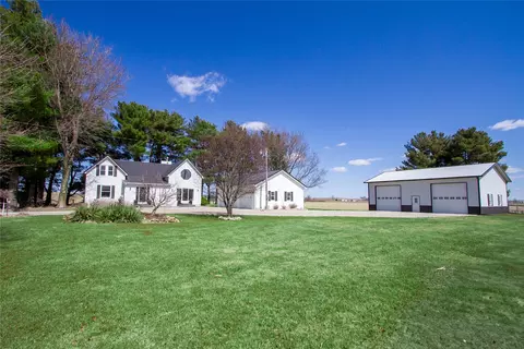 12586 E 88th St S, Reasnor, IA 50232