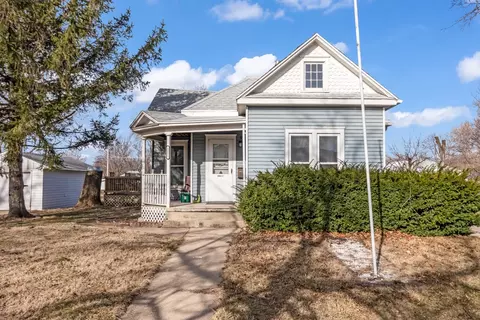 1821 Boone St, Boone, IA 50036