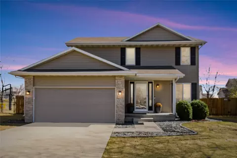 3131 SE Cherry Blossom Dr, Ankeny, IA 50021
