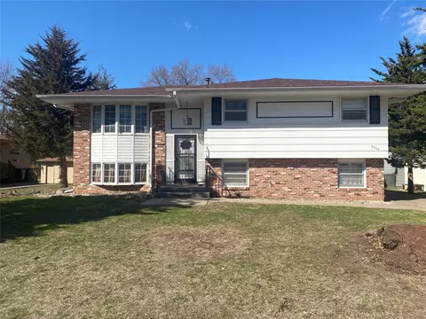 6205 Twana Dr, Urbandale, IA 50322