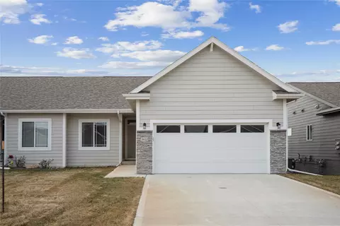 2622 3rd Ave SE, Altoona, IA 50009