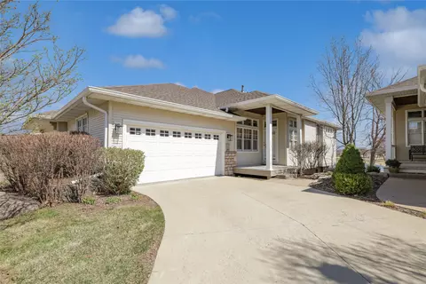 4710 Mills Civic Pkwy #403, West Des Moines, IA 50265