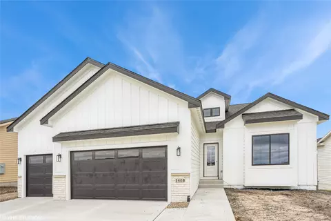 1408 NW Jackson Dr, Ankeny, IA 50023