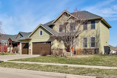512 SW 32nd Ct, Ankeny, IA 50023