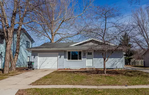 411 Opal Cir #413, Ames, IA 50010