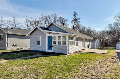 3417 Wright St, Des Moines, IA 50316