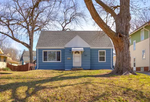 1517 48th St, Des Moines, IA 50311