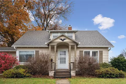 313 Main St, Reasnor, IA 50232