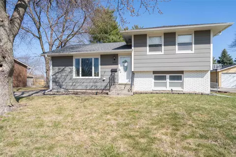 509 12th St SE, Altoona, IA 50009
